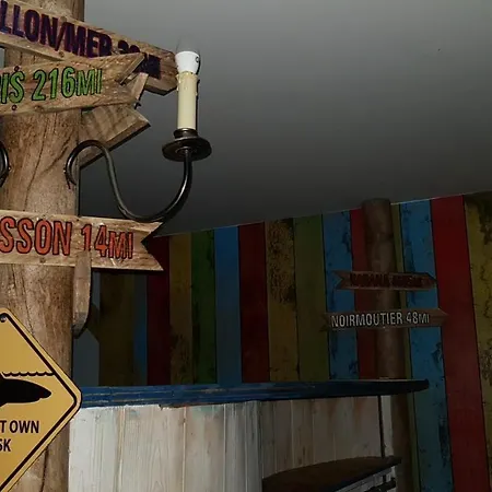 לינה וארוחת בוקר La Passerelle Chavagnes-en-Paillers